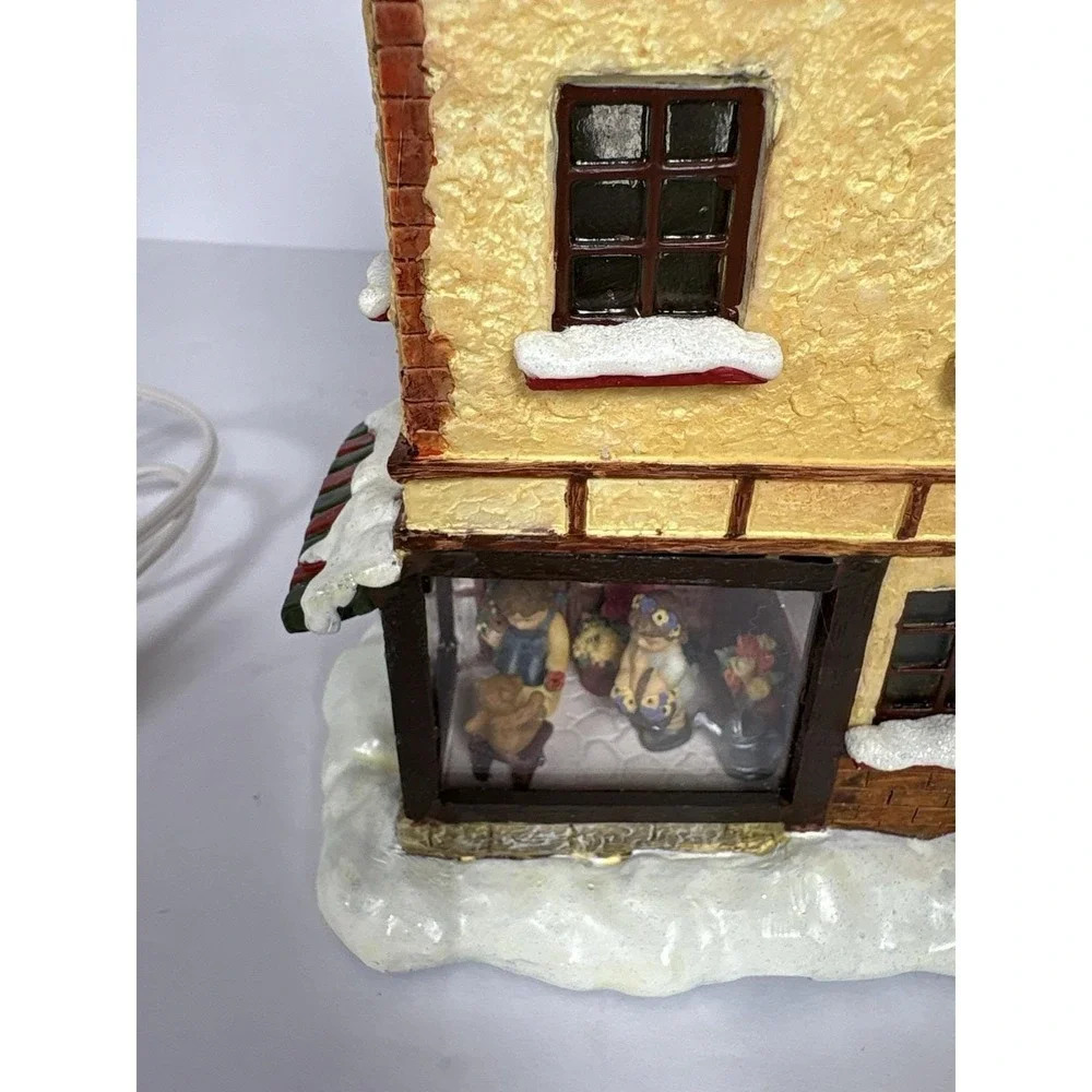 Berta Hummel Seasons In Bloom Florist Shoppe Christmas Village COA Lighted